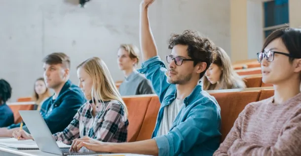 estudiantes de nivel superior