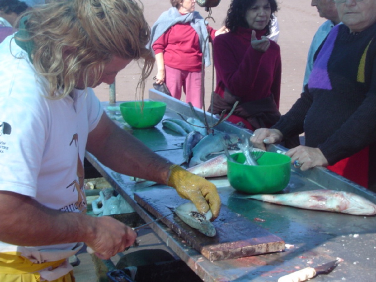 Pesca artesanal venta en playa